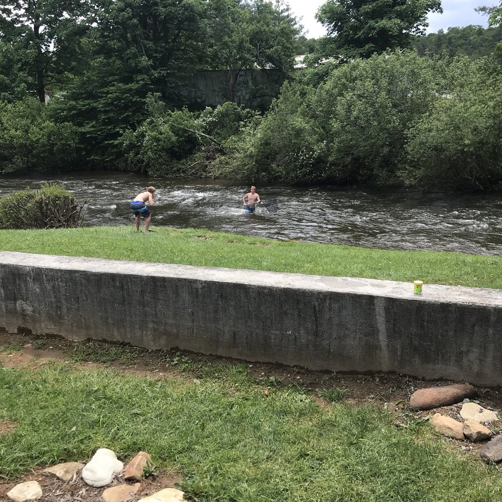 Down By The River Campground - RV Parks Near Me - Pineola, North Carolina Down By The River Campground - RV Parks Near Me - Pineola, North Carolina