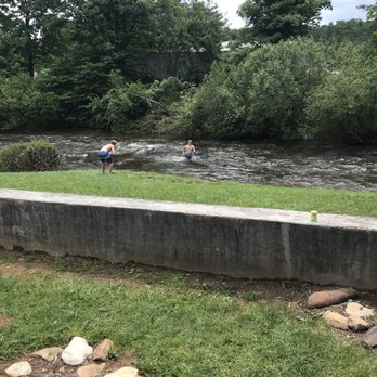 Down By The River Campground - RV Parks Near Me - Pineola, North Carolina