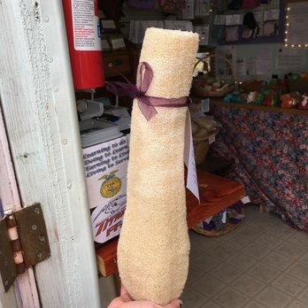The Luffa Farm - What a big luffah! I may need a luffa as big as my torso. Okay fine, I’ll just buy the hand-sized luffa instead! - Tours Near Me - Nipomo, California
