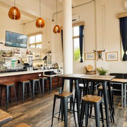 The Temple Kitchen + Bar - Ambiance