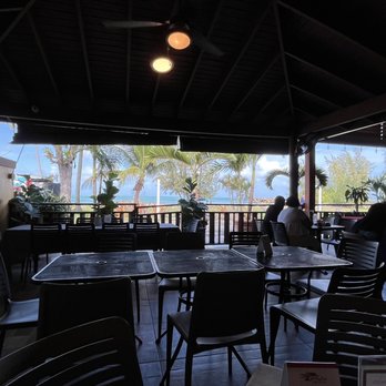 Terruño - Desde nuestra mesa al frente el mar - Caribbean Near Me - Luquillo, Puerto Rico