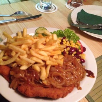 Gadderbaumer Grillstation - Zwiebelschnitzel Pommes - German Near Me - Bielefeld, NW Gadderbaumer Grillstation - Zwiebelschnitzel Pommes - German Near Me - Bielefeld, NW
