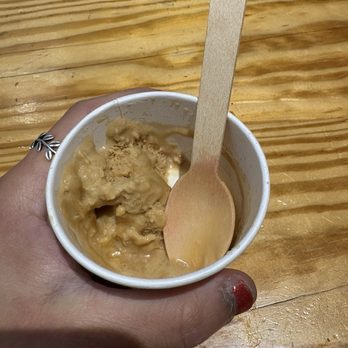 Honeysuckle Gelato - Gelato Near Me - Charlotte, North Carolina Honeysuckle Gelato - Gelato Near Me - Charlotte, North Carolina