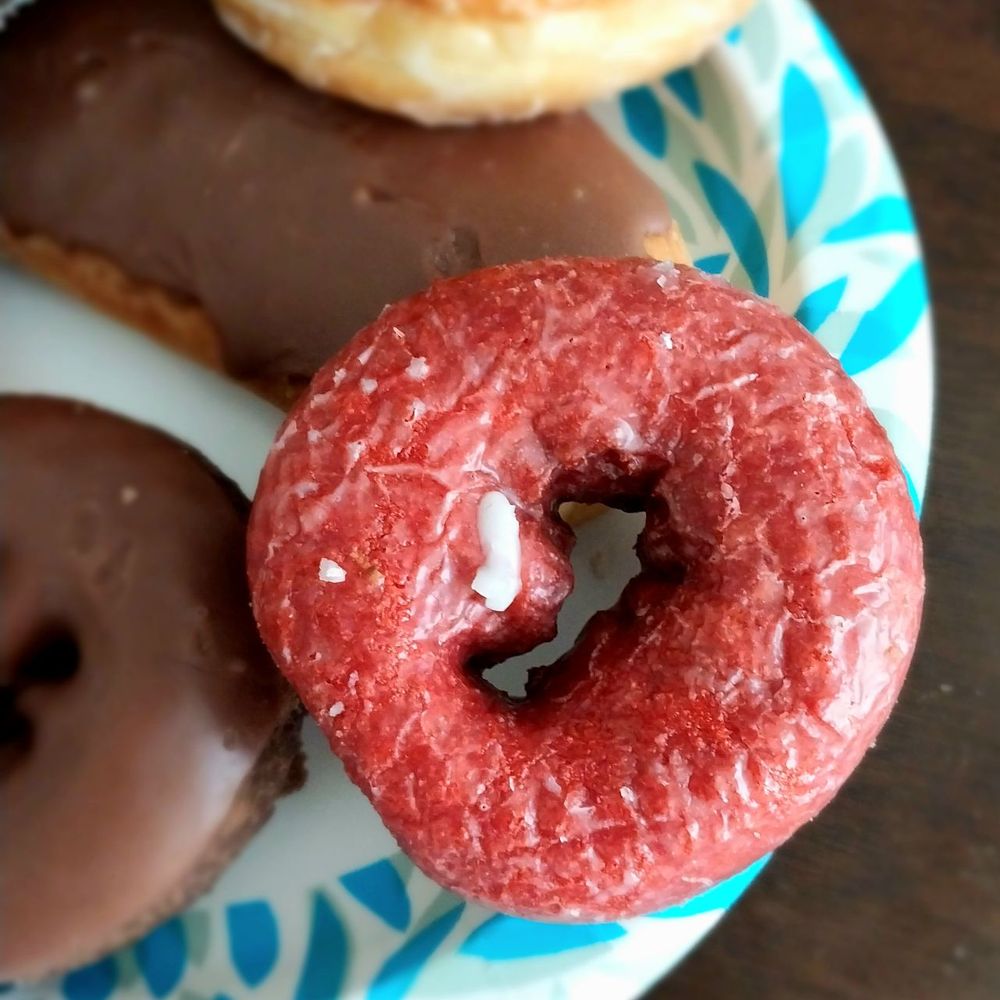 Wheeling Donuts - Red velvet - Donuts Near Me - Wheeling, Illinois Wheeling Donuts - Red velvet - Donuts Near Me - Wheeling, Illinois