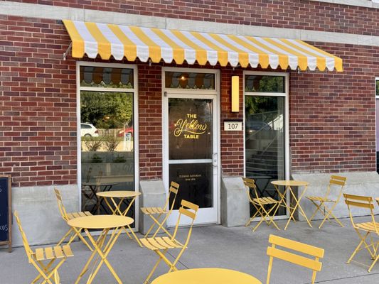 The Yellow Table Café by null