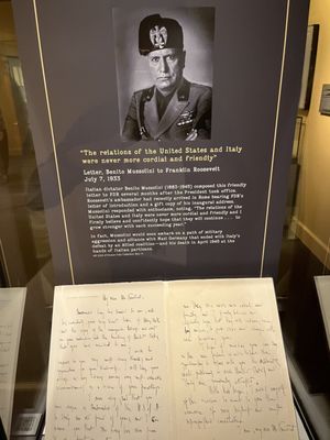 Franklin D. Roosevelt Presidential Library and Museum by null