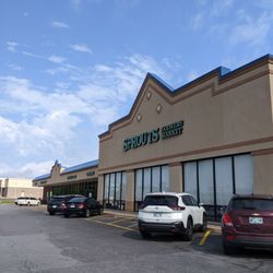 Sprouts Farmers Market - Outside of the store