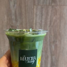 Iced Matcha Mango Latte