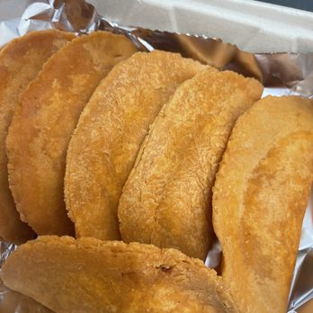 Elite Bakery - Empanadas - Bakeries Near Me - Union City, California