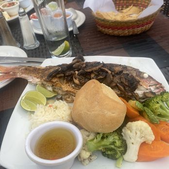 Eddie's Place - Whole snapper - Mexican Near Me - Nuevo Vallarta, NAY Eddie's Place - Whole snapper - Mexican Near Me - Nuevo Vallarta, NAY