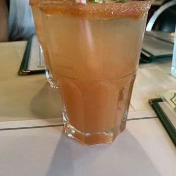 Versailles - La guayabera margarita - Cuban Near Me - Miami, Florida Versailles - La guayabera margarita - Cuban Near Me - Miami, Florida