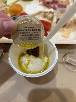 Con' Olio Oils & Vinegars by null