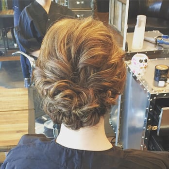 Linzy Wilkison - Hair Stylists Near Me - Denver, Colorado