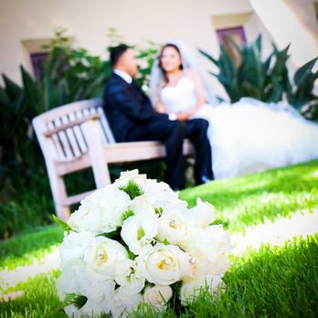 White Flowers - Bride Booqute - Florists Near Me - San Jose, California White Flowers - Bride Booqute - Florists Near Me - San Jose, California