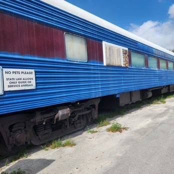 Bob's Train - New American Near Me - Sarasota, Florida