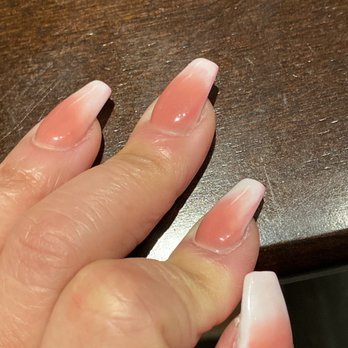 YouNique Nail Salon - Mistakes all over the place. - Nail Salons Near Me - Dallas, Texas