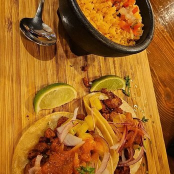 Komo's Cocina - Tacos al pastor with side of rice - Mexican Near Me - Long Beach, California