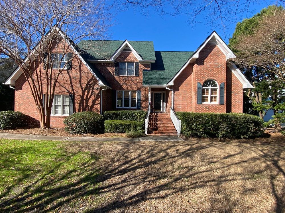 Slide of Hometown Roofing Services