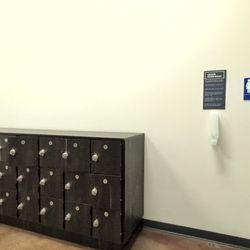 In-Shape Fitness - Outside temp lockers are helpful.