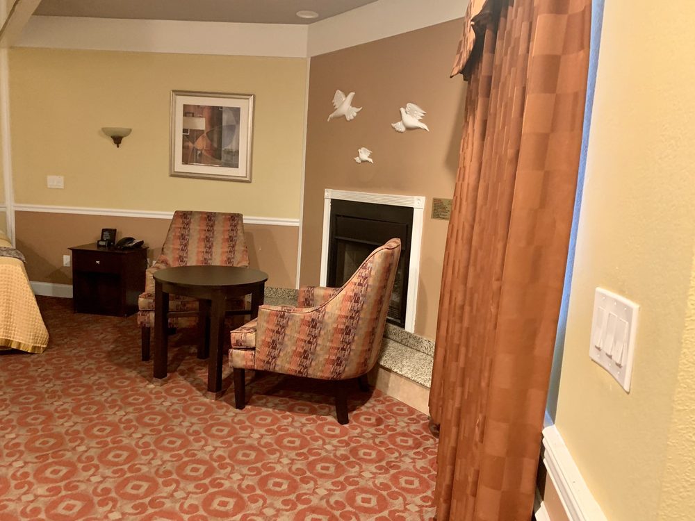 INN OF THE DOVE ROMANTIC SUITES WITH JACUZZI & FIREPLACE Updated