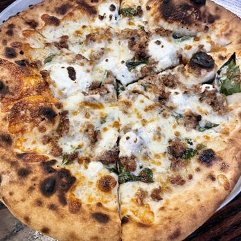 Tanglewood Pizza Company - Tangled Bianca - Pizza Near Me - Advance, North Carolina Tanglewood Pizza Company - Tangled Bianca - Pizza Near Me - Advance, North Carolina