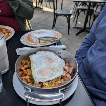 Buttermilk - Breakfast Skillet with Pancakes - Coffee & Tea Near Me - Naperville, Illinois