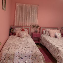 The beautiful beds I bought it.