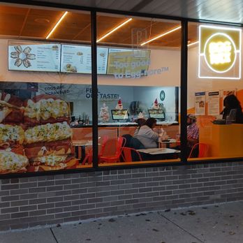 Egg Tuck - Coffee & Tea Near Me - Schaumburg, Illinois