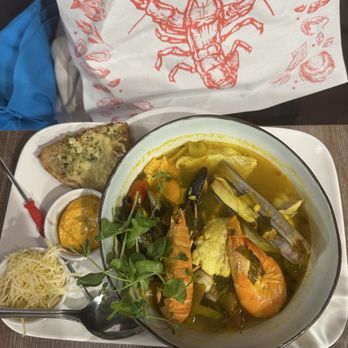 Apero Fish Palace - Fish soup - Seafood Near Me - Oostende, VWV