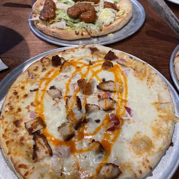 Moon Dog Pie House - 17. The Pheonix, Buffalo Chicken Pizza - 10" New York Thin - Italian Near Me - Fruit Cove, Florida Moon Dog Pie House - 17. The Pheonix, Buffalo Chicken Pizza - 10" New York Thin - Italian Near Me - Fruit Cove, Florida
