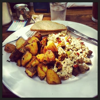 Honeypie Cafe - Al fresco vegan farm scramble - New American Near Me - Milwaukee, Wisconsin Honeypie Cafe - Al fresco vegan farm scramble - New American Near Me - Milwaukee, Wisconsin