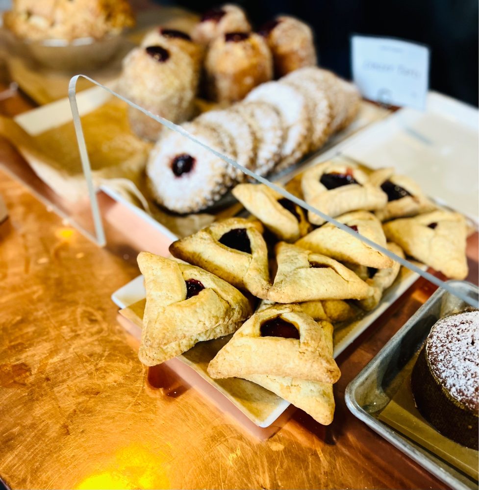 RED BARN BAKERY Updated September 2024 162 Photos & 141 Reviews 4