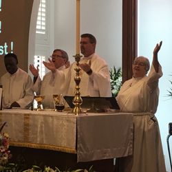 Christ the Redeemer Anglican Church - Sunday Worship Eucharist