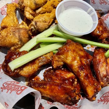 Bubba's 33 - Burgers Near Me - Fayetteville, North Carolina