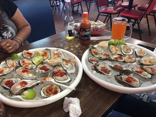 Connie's Seafood Kitchen by null