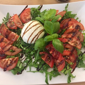 Budapest Bistro - Caprese salad. Yum. - Bistros Near Me - Vienna, 9