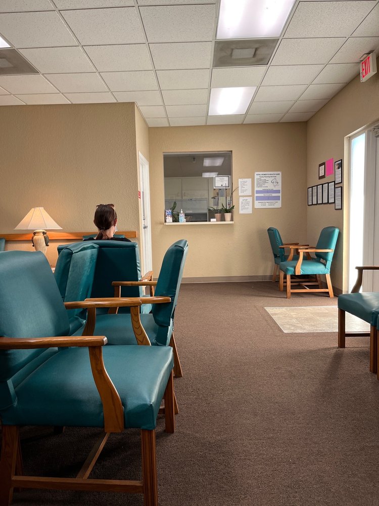 ALL WOMEN’S HEALTH CENTER ST. PETERSBURG Updated September 2024