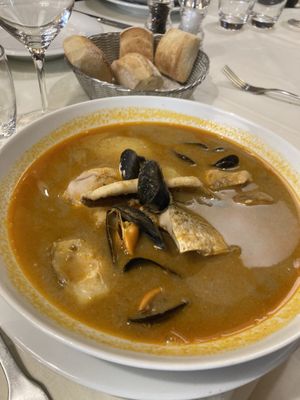 Restaurant Les Arcenaulx Marseille Vieux Port by null