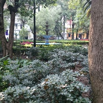 Parque San Lorenzo - 2da fuente del parque - Parks Near Me - México, D.F., DIF