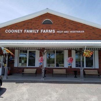 Apple Store - Cooney Farms - the front of the store - Gift Shops Near Me - Stirling, Ontario Apple Store - Cooney Farms - the front of the store - Gift Shops Near Me - Stirling, Ontario