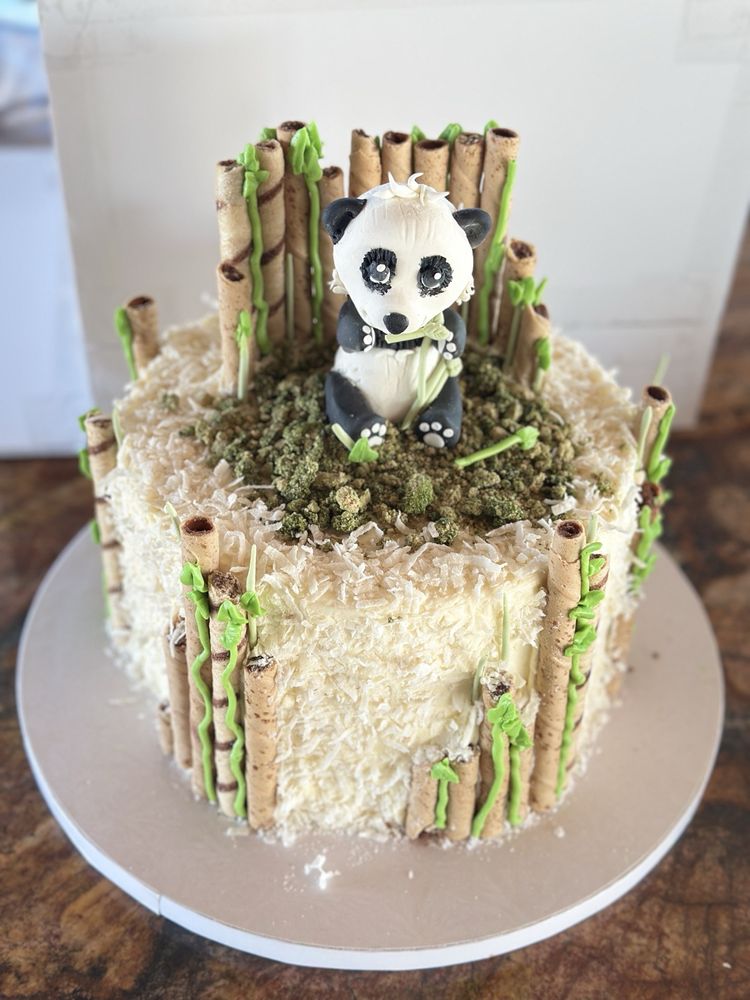 Candy and Confections by Lisa Stoudt Logo