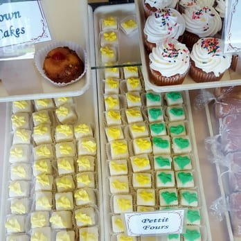 Electrik Maid Bake Shop - AMAZING FLAVOR OF PETITE Fours, Muffins Too! - Bakeries Near Me - Biloxi, Mississippi Electrik Maid Bake Shop - AMAZING FLAVOR OF PETITE Fours, Muffins Too! - Bakeries Near Me - Biloxi, Mississippi