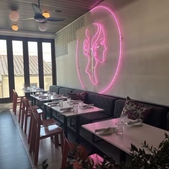 Gemma Fish + Oyster - Seafood Near Me - Jacksonville, Florida