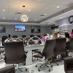 Logi Nails & Spa - Lots of mani chairs