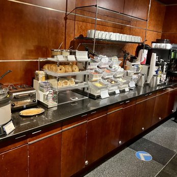 Admiral's Club - the breakfast buffet - Airport Lounges Near Me Admiral's Club - the breakfast buffet - Airport Lounges Near Me