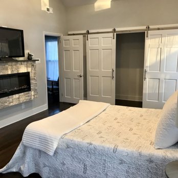 Staged with Class - Master - Haddonfield - Home Staging Near Me Staged with Class - Master - Haddonfield - Home Staging Near Me