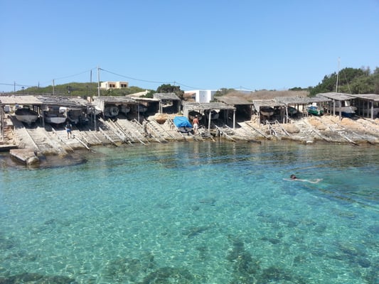 Es Caló by null