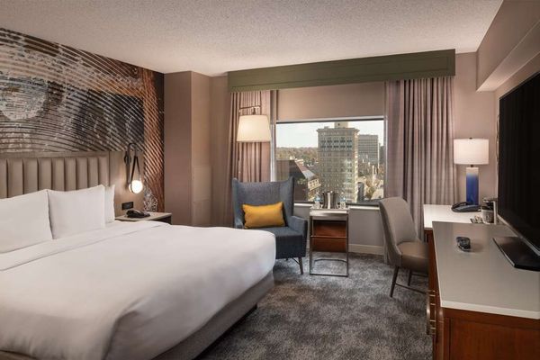Hilton Lexington/Downtown by null