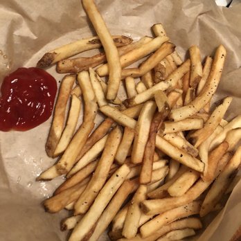 TGI Fridays Central Islip - American Near Me - Central Islip, New York TGI Fridays Central Islip - American Near Me - Central Islip, New York