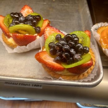 Martha’s Country Bakery - Fruit tarts - Bakeries Near Me - Forest Hills, New York